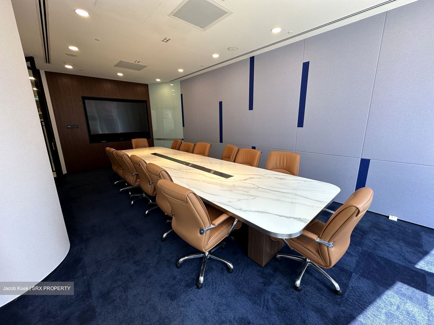 18 ROBINSON (D1), Office #488932971